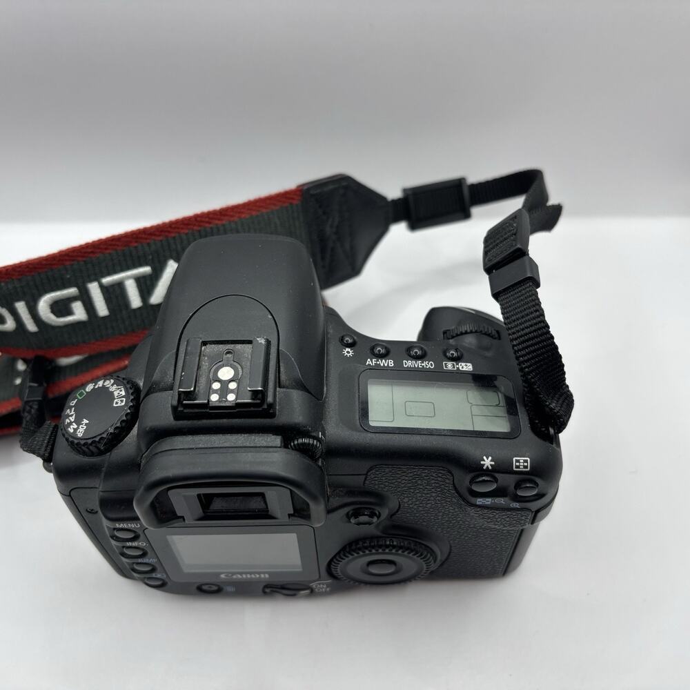 Canon EOS 20D 8.2MP Digital SLR Camera Body Black - Excellent Condition, Tested - Picture 4 of 13